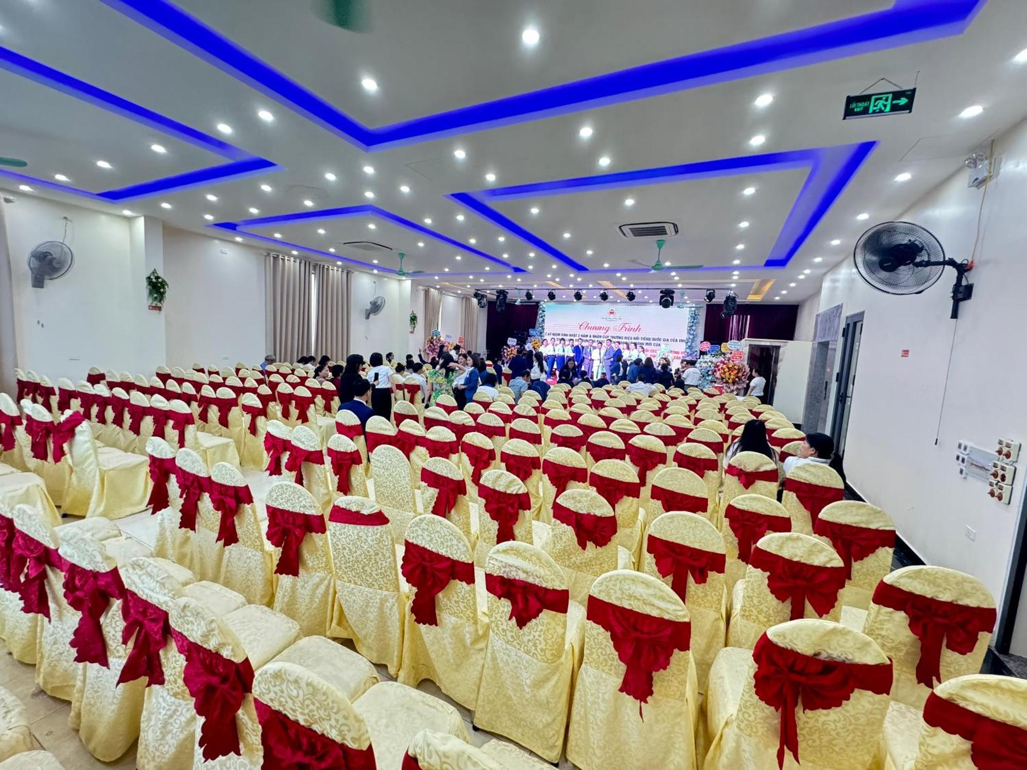 Hotel Khach San Tuan Anh Cửa Lò Exterior foto