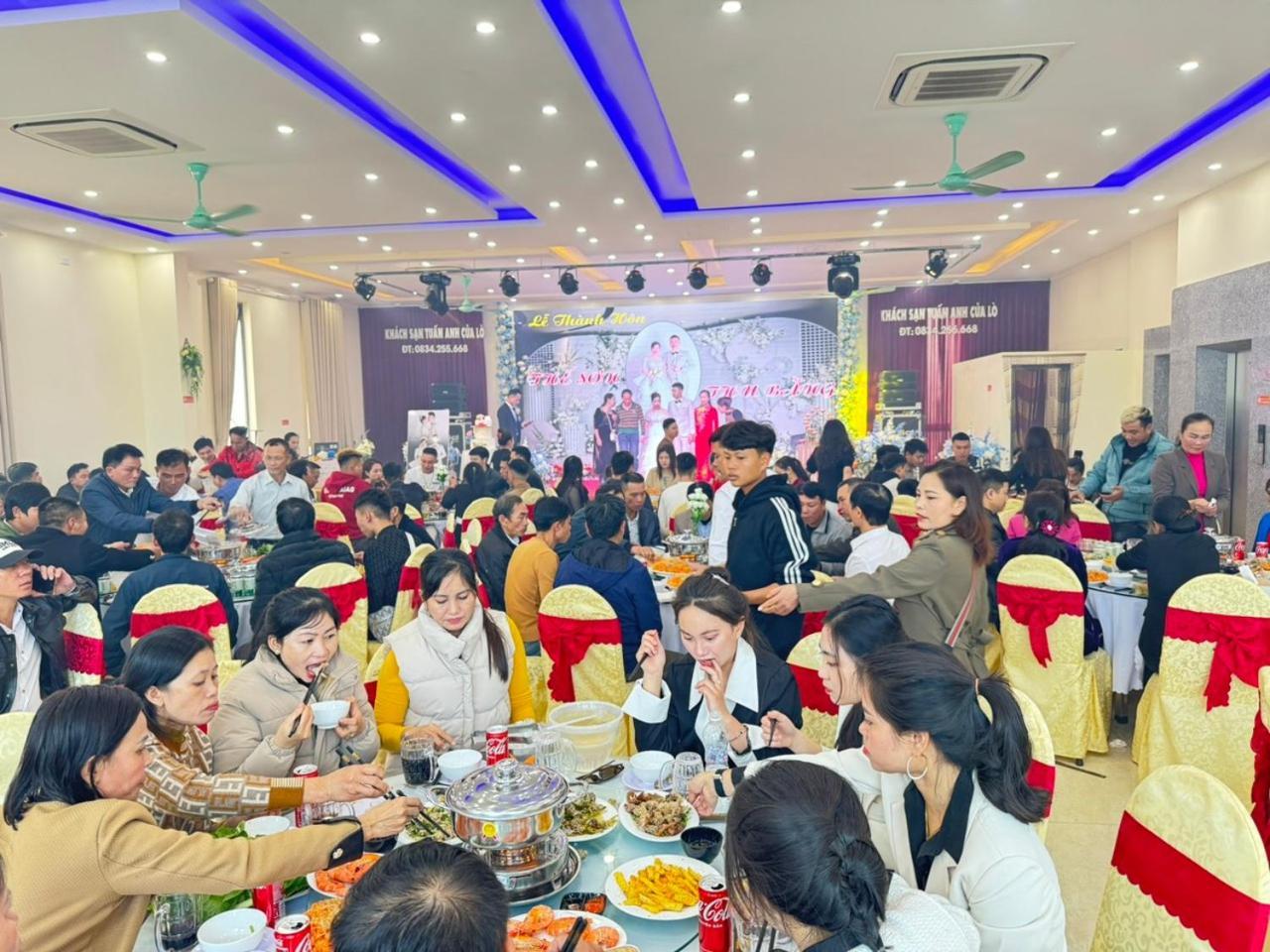 Hotel Khach San Tuan Anh Cửa Lò Exterior foto