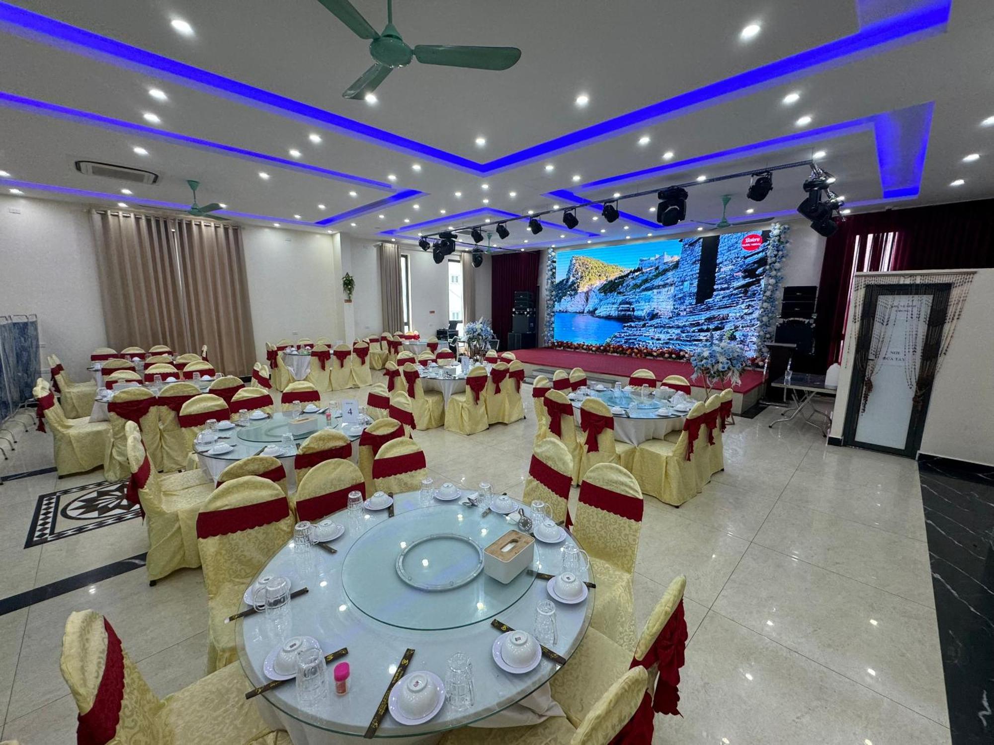 Hotel Khach San Tuan Anh Cửa Lò Exterior foto