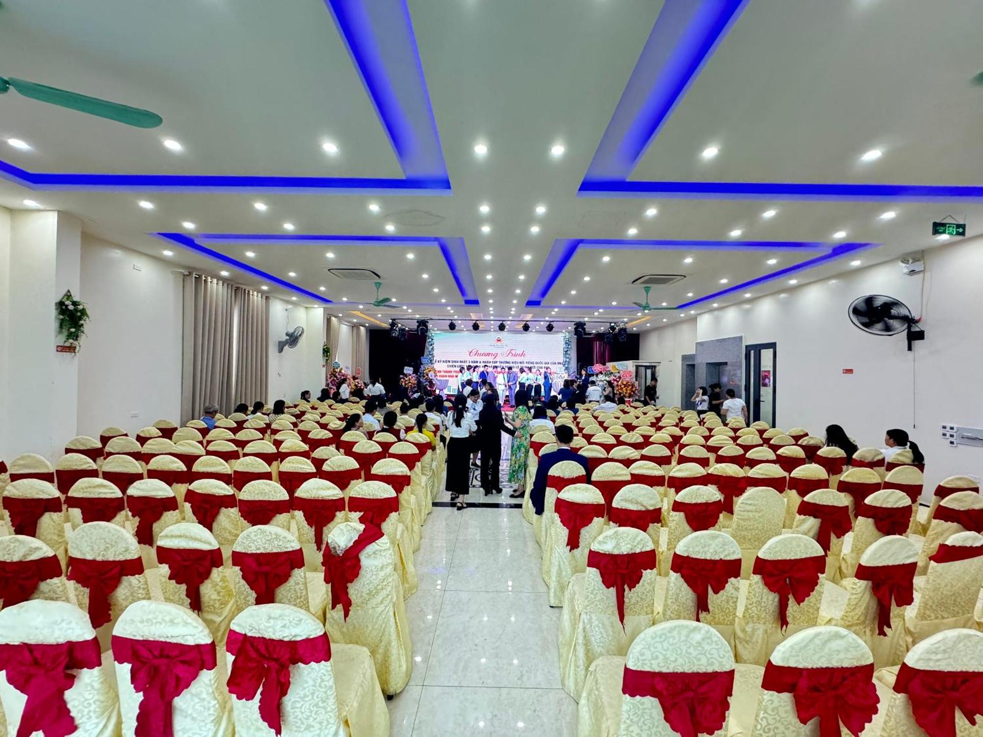 Hotel Khach San Tuan Anh Cửa Lò Exterior foto